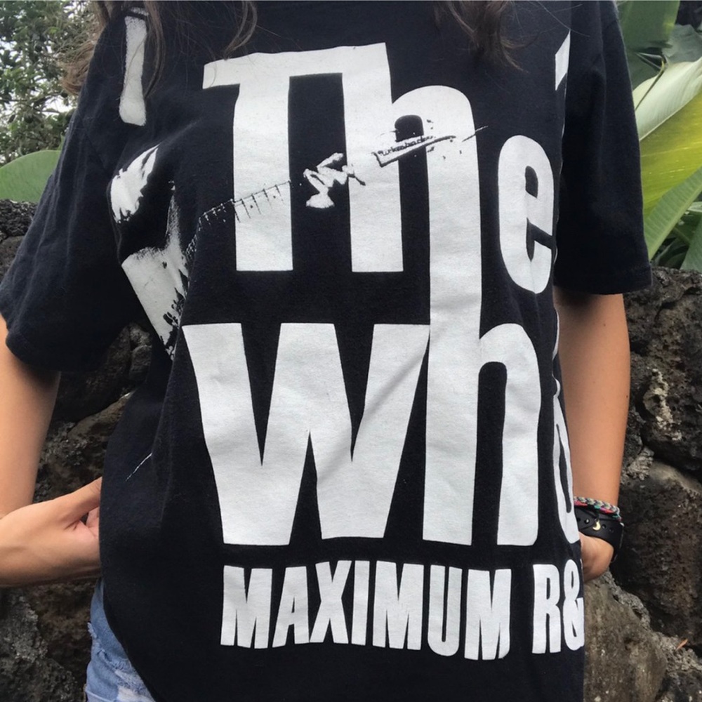 THE WHO GRAPHIC TEE SHIRT :)